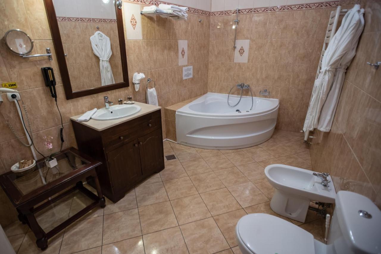 Venus Hotel 5*